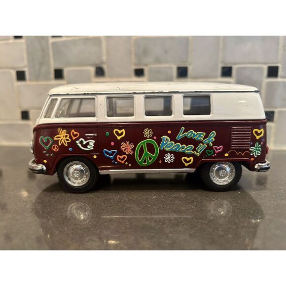 Kinsmart Volkswagen Classical Bus Hippie Peace & Love Retractable & Working - Picture 2 of 7